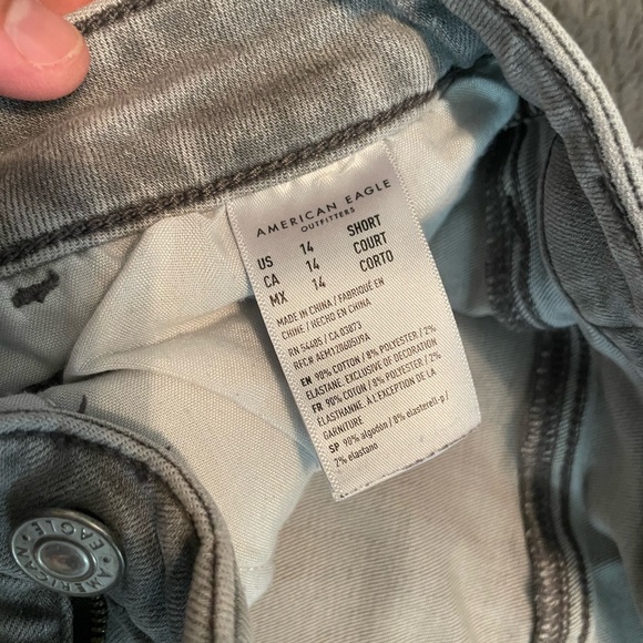 American Eagle Skinny Jeans - Picture 3 of 5